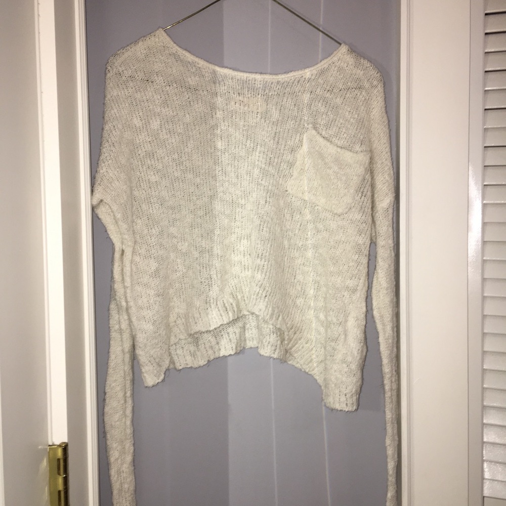 Long sleeve white sweater crop top